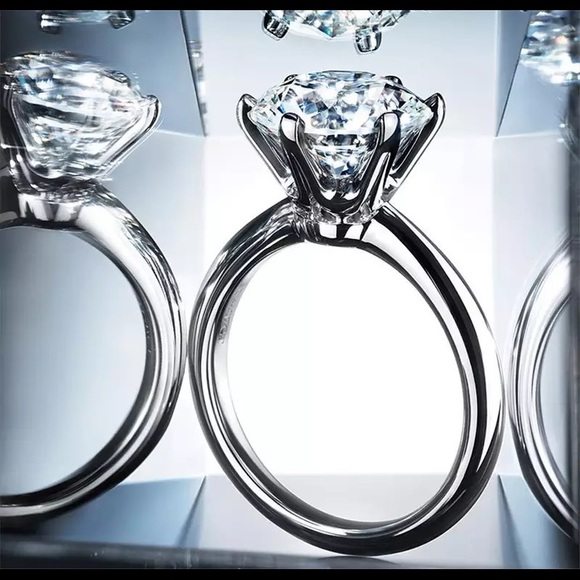 Round Cut Pure Diamond 925 Sterling Silver Solitaire Ring - Picture 12 of 16